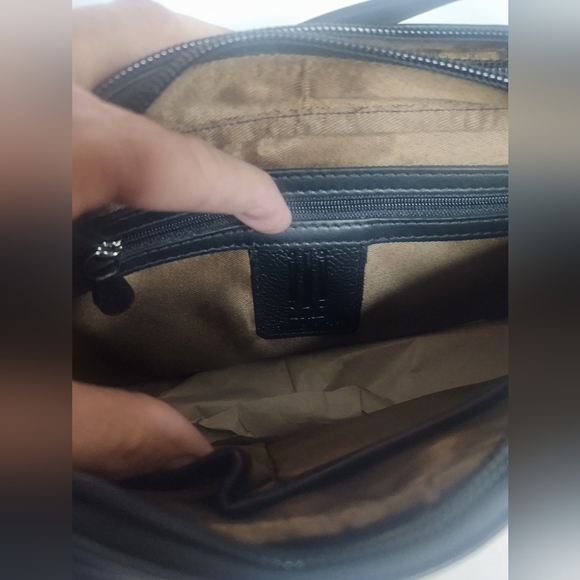 NWT ili New York Leather Organizer Crossbody - Picture 9 of 16